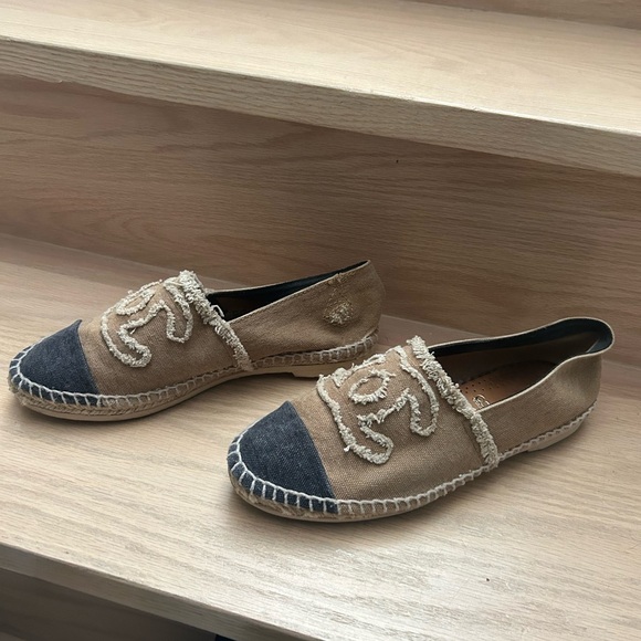Chanel tan + black espadrilles. Size 39 - Picture 5 of 5